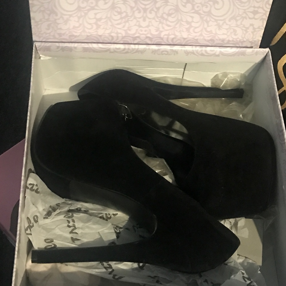 Babydoll platform